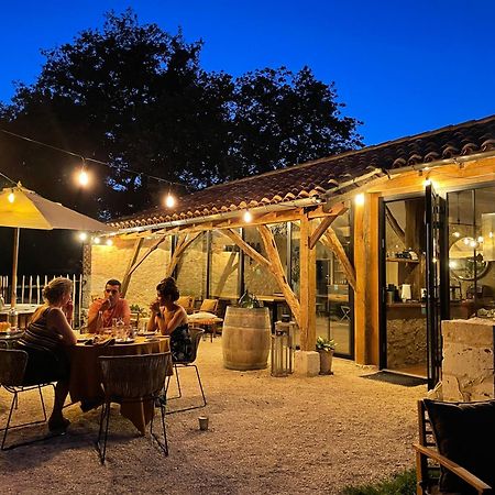 Dome Insolite Lichen Jacuzzi Et Petits-Dejeuners Inclus Gondrin Εξωτερικό φωτογραφία