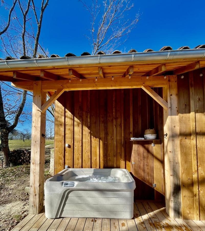 Dome Insolite Lichen Jacuzzi Et Petits-Dejeuners Inclus Gondrin Εξωτερικό φωτογραφία